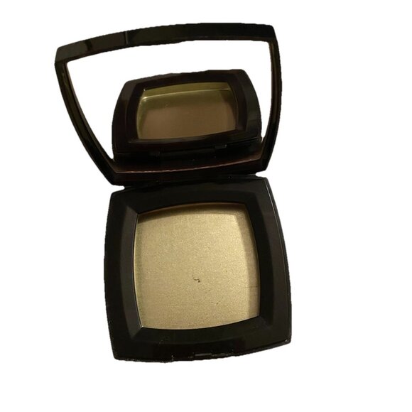 Authentic Chanel Empty Makeup Compacts with Mirror CC Logo Ring from Paris - Picture 2 of 4